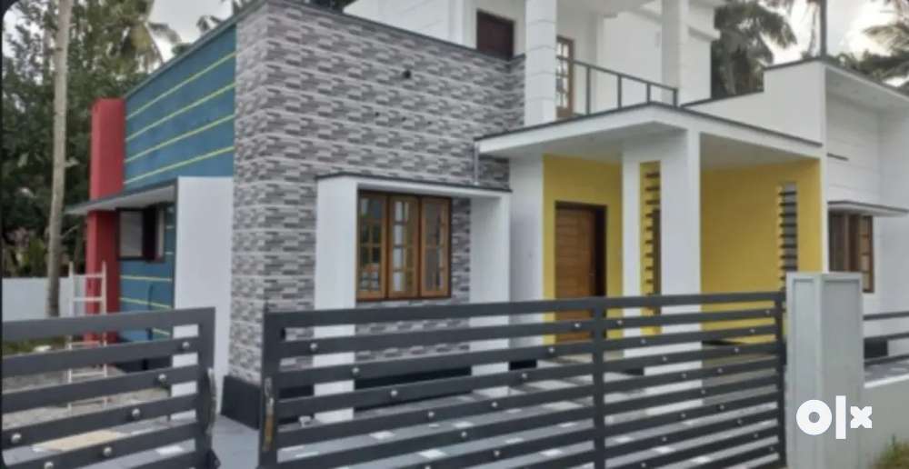 5.25 cent 3 Bhk New House Deecent jn: Near Navdeep  & SN Public School