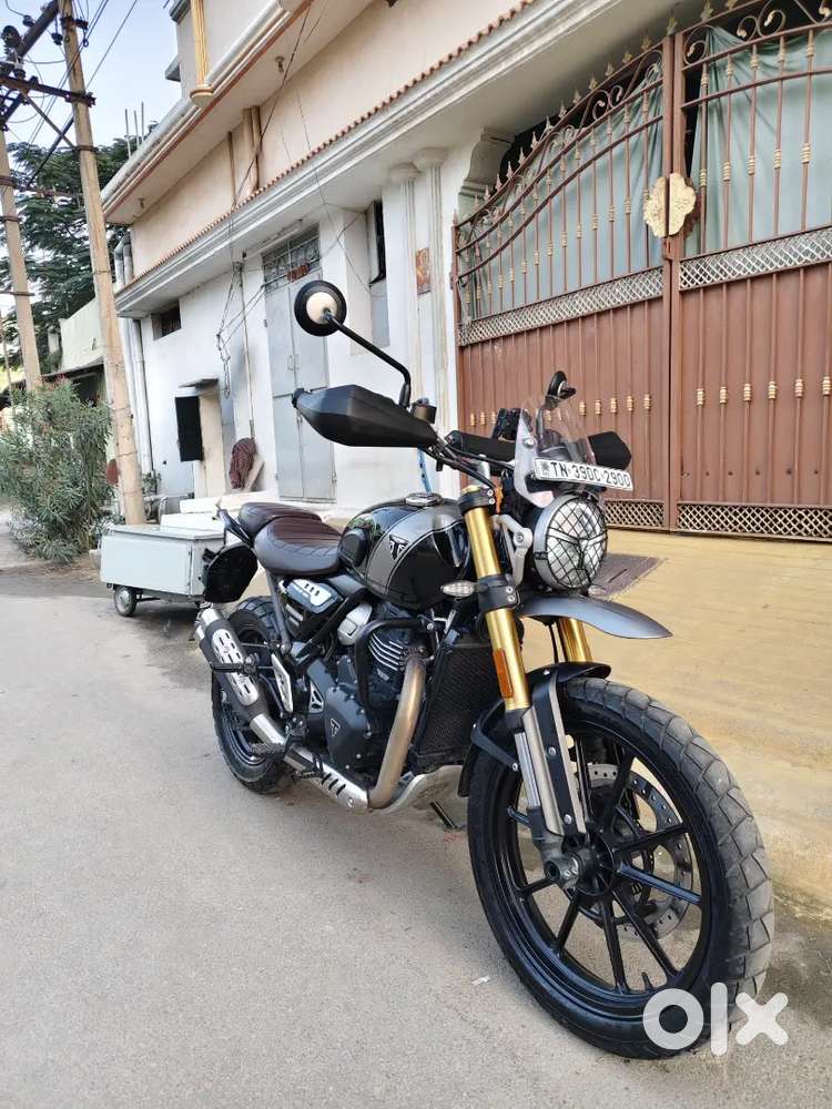 Triumph scrambler 400x