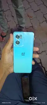 Onepluse nord 2ce 8/128gb ek bhi br khul nhi hai