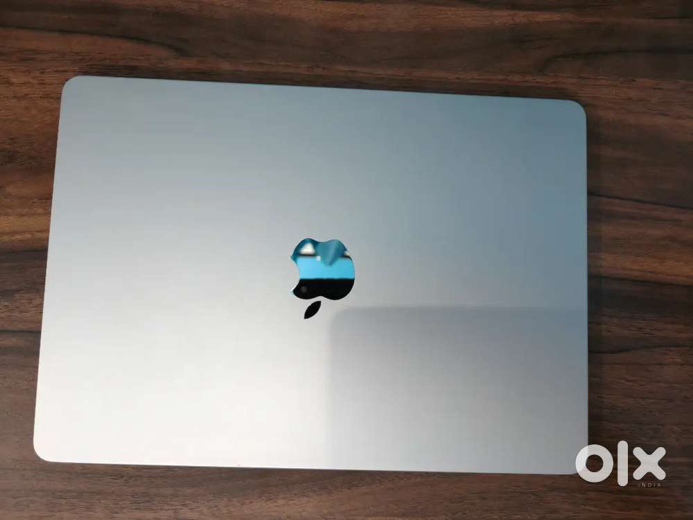 MacBook Air M2 256Gb + 8Gb Brand New condition