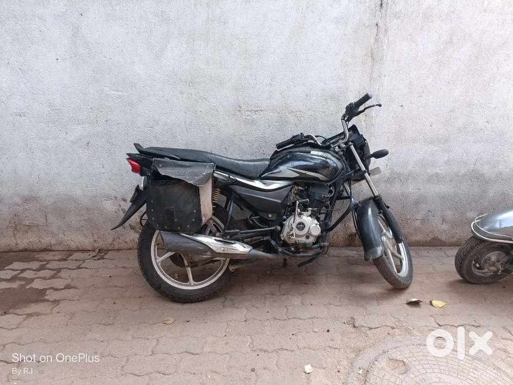 Single owner well maintained 80 mileage bike
