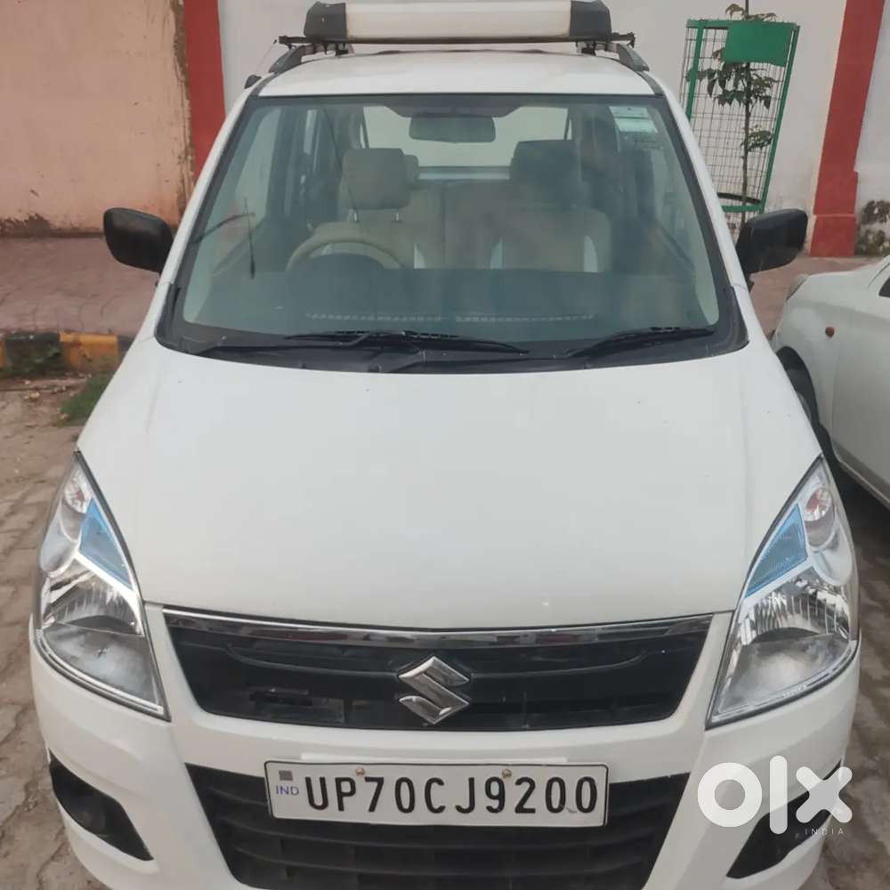 Driver for taxi purpose needed