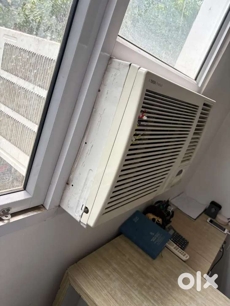 Blue Star window AC 3 star and  steplizer vgurd company all ok