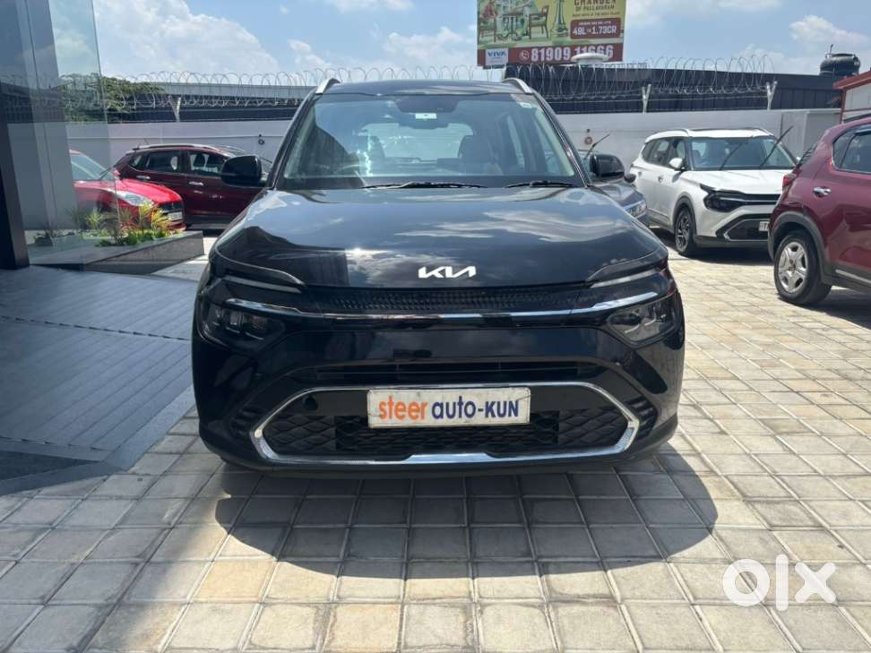 Kia Carens 1.5 Luxury Plus Turbo 6 STR, 2023, Petrol