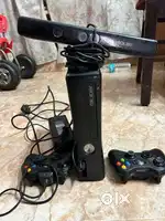 Xbox 360 with 2 Joystick 1 kinect sensor