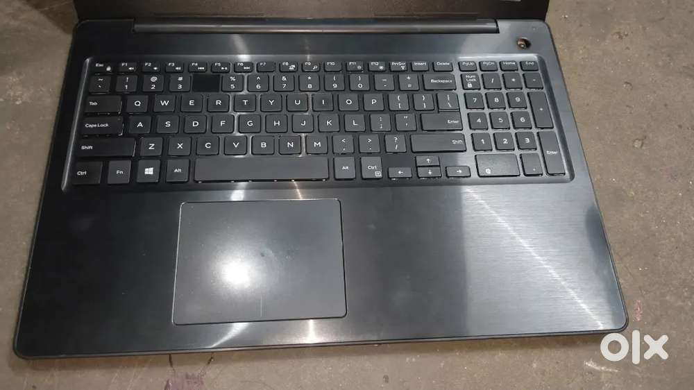 Dell Inspiron 5570. i7 8th gen. Without single issue