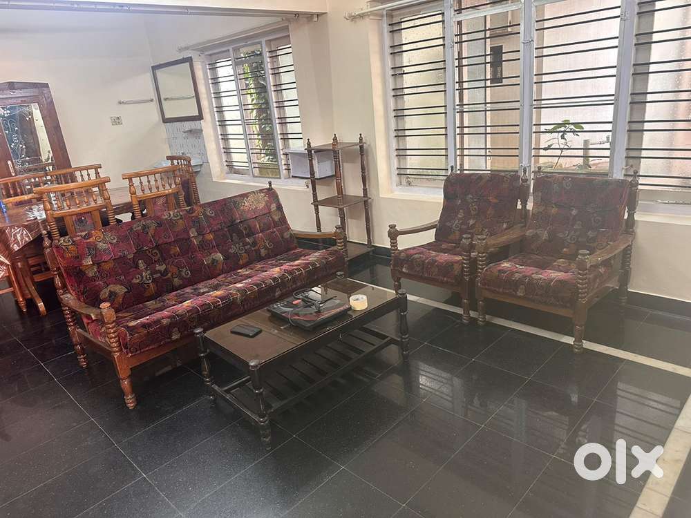 House for rent near TVC station thampanoor