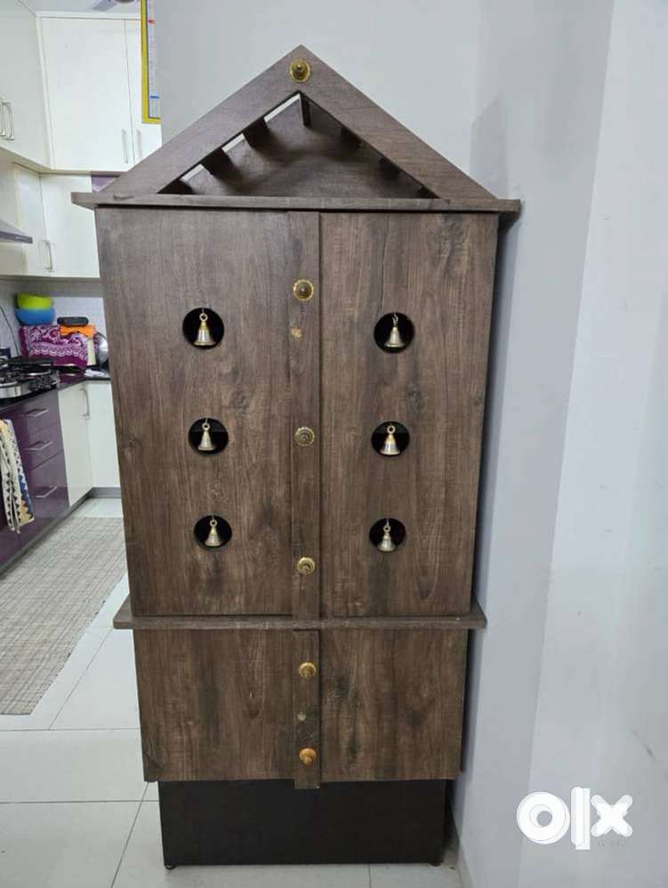 Griund Fllor Office or commercial