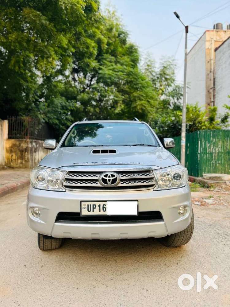 Toyota Fortuner 3.0 4x4 Manual, 2012, Diesel