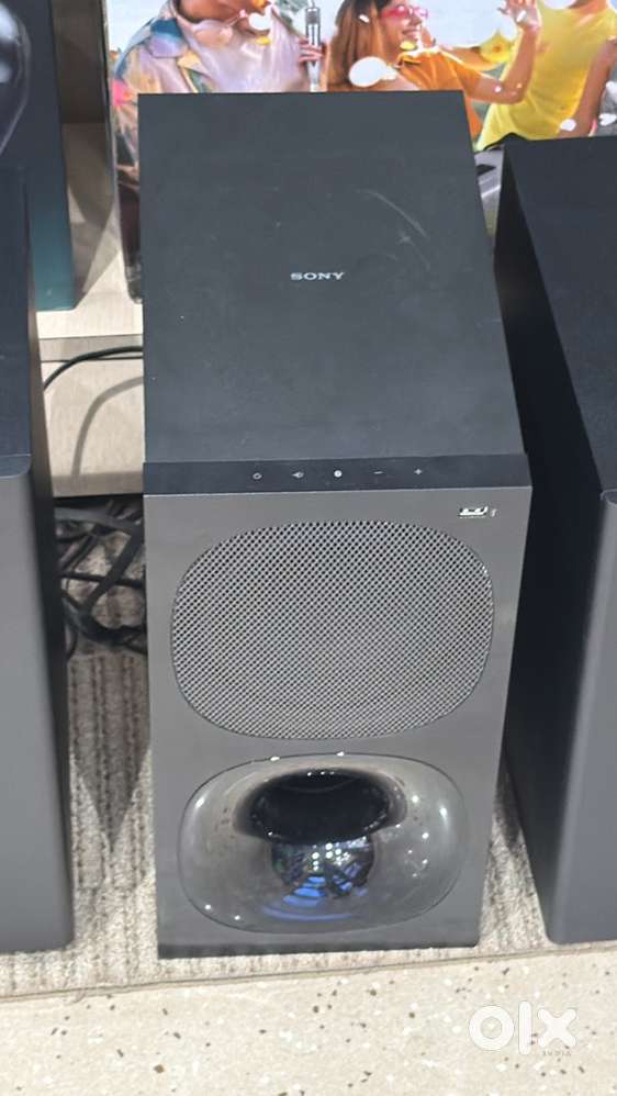 Sony 5.1 inch home theratre with dolby audio