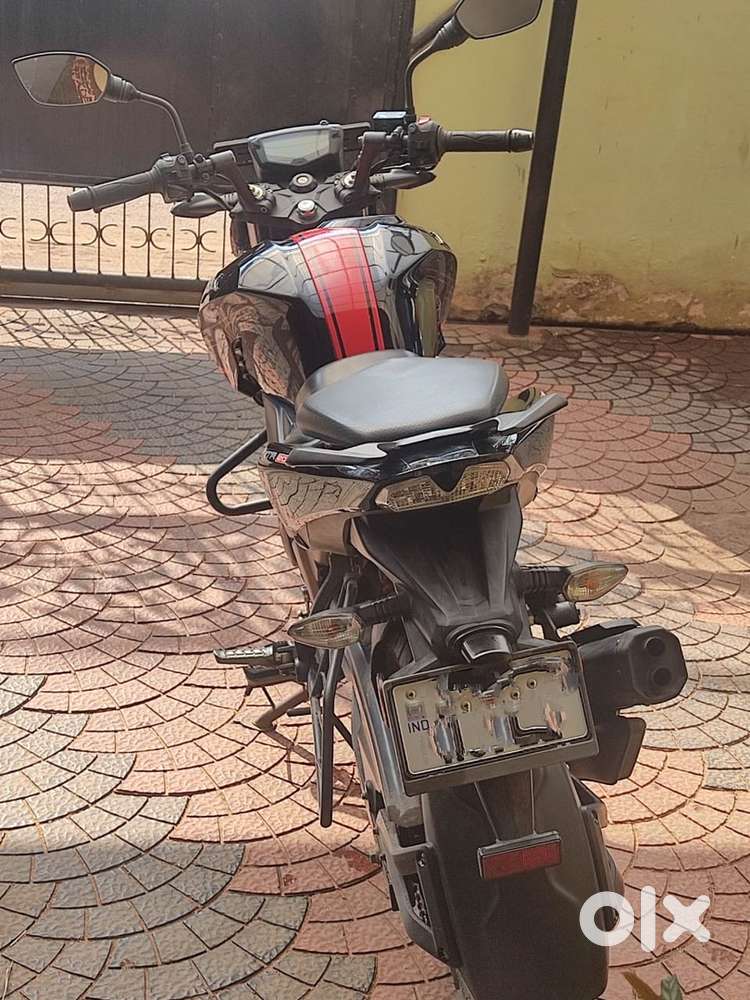 Well maintained bike with mutiple riding modes and two channel abs