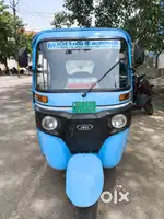 Bajaj re ev vehicle