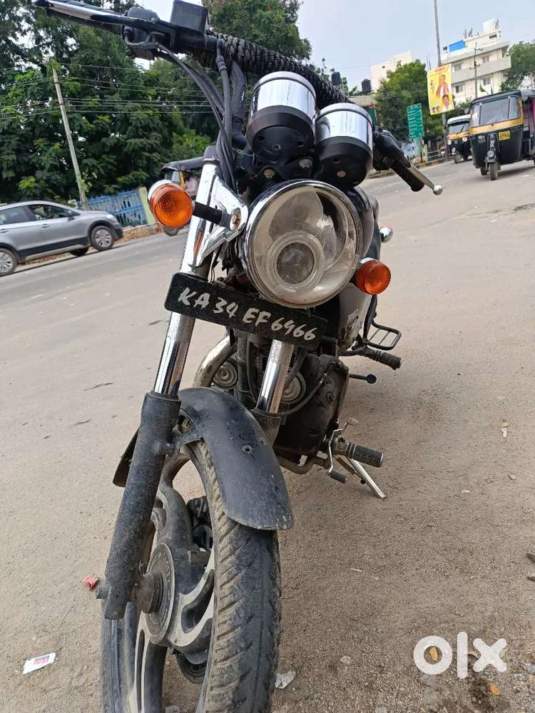 Royal Enfield thunder 350x super condition