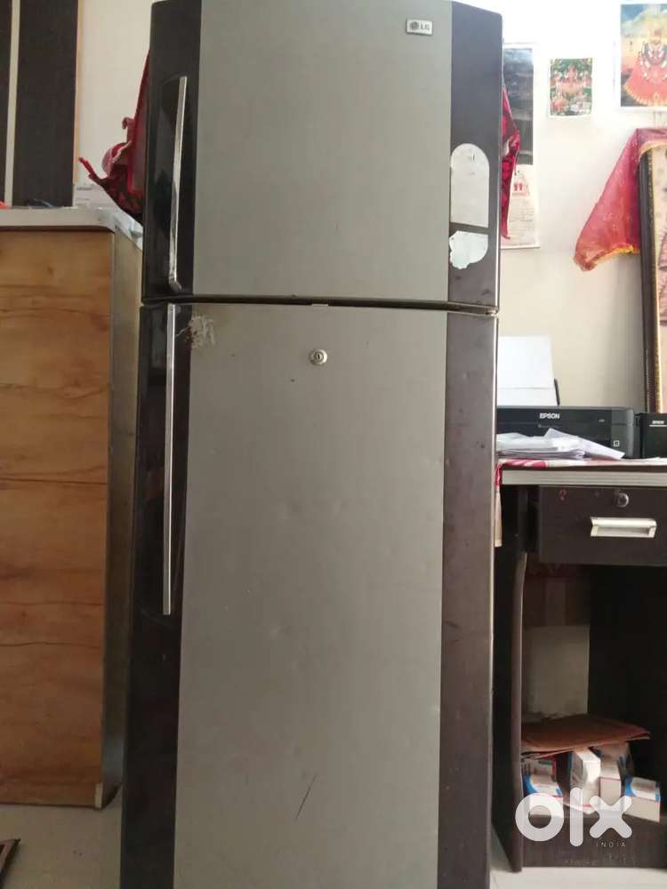 Refrigerator for sale