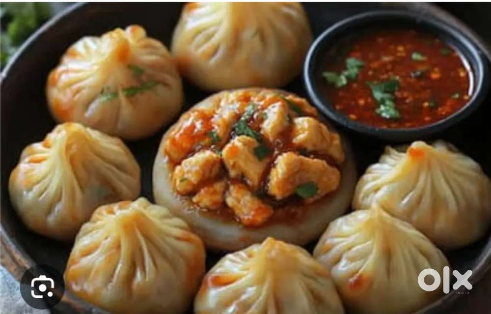Momos sell krne  k liye girls ya boy ki need h