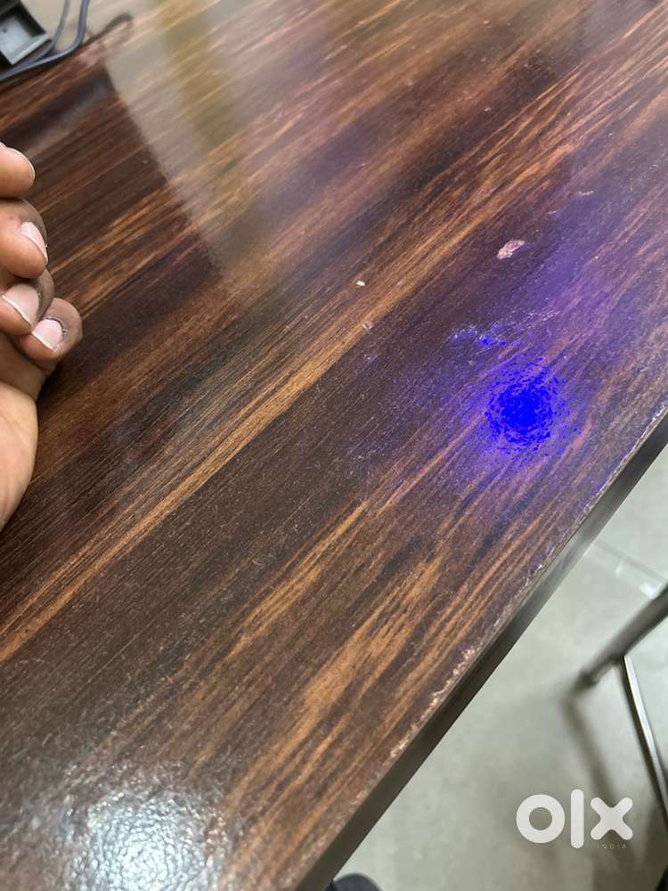 Full-time Experienced Barber Needed for Salon at near chowk erea