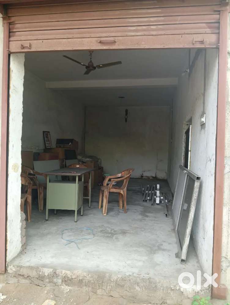 It's a only godam purpose for a rent