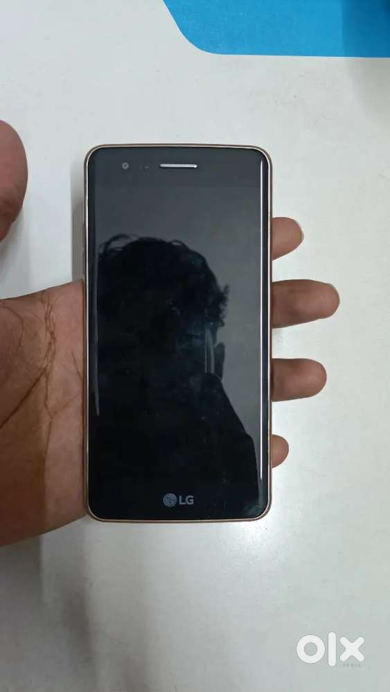 LG K8 (2017)