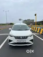 Maruti Suzuki Ertiga 2023 Petrol 32000 Km Driven