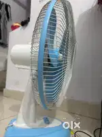 Bajaj Table Fan