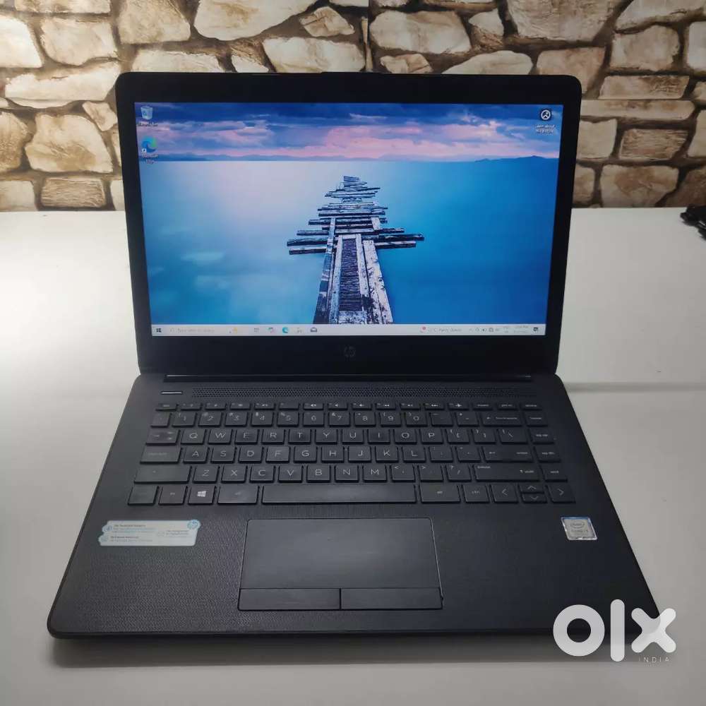 HP Laptop i3 8gb ram 256 ssd