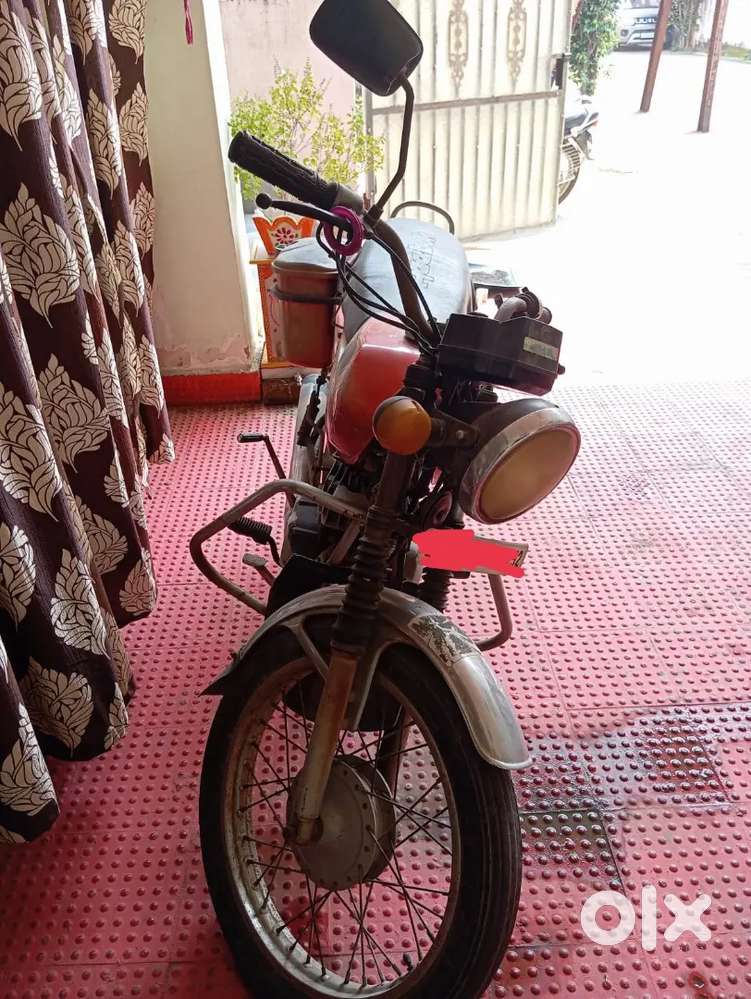 Selling our suzuki max 100 bike which is well running condition