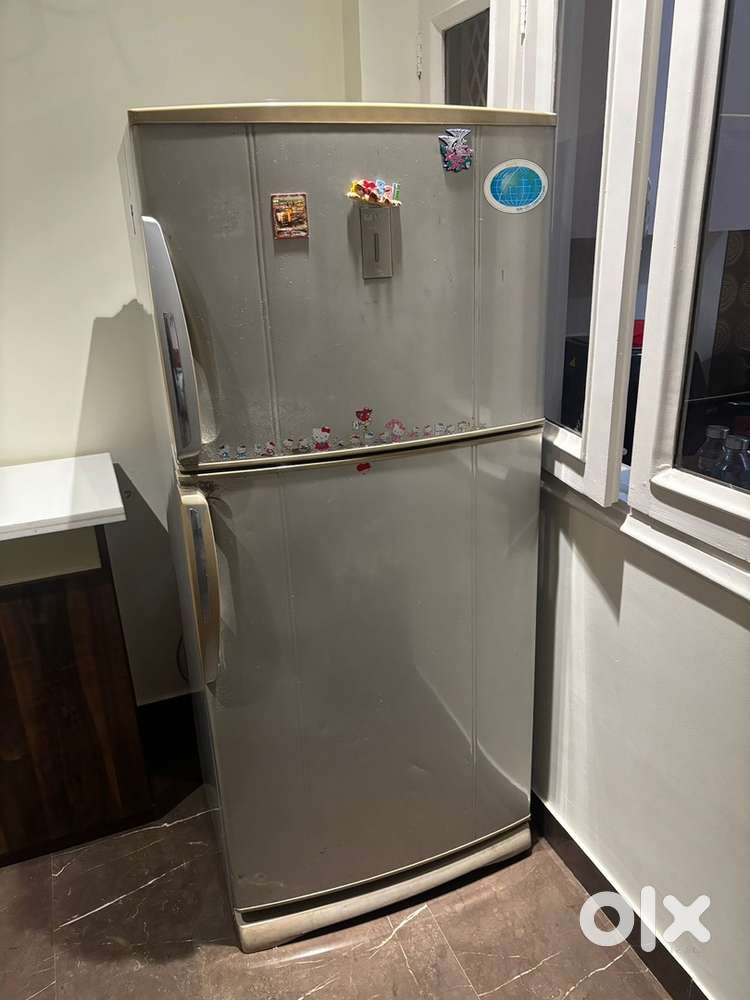 Double door Refrigerator