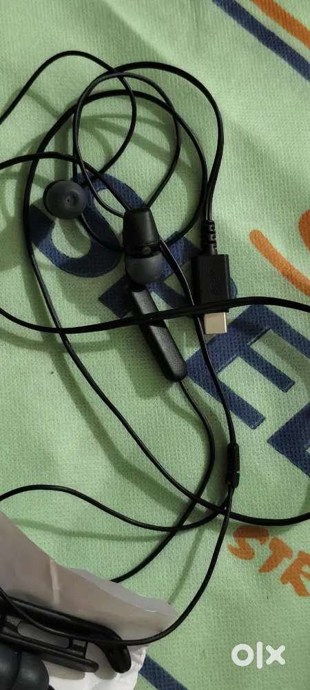 Suny ier ex15c game and song  bill bhi hai