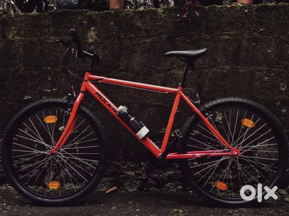 2021 DECATHLON ROCKRIDER - Reliable, All-Terrain Bike