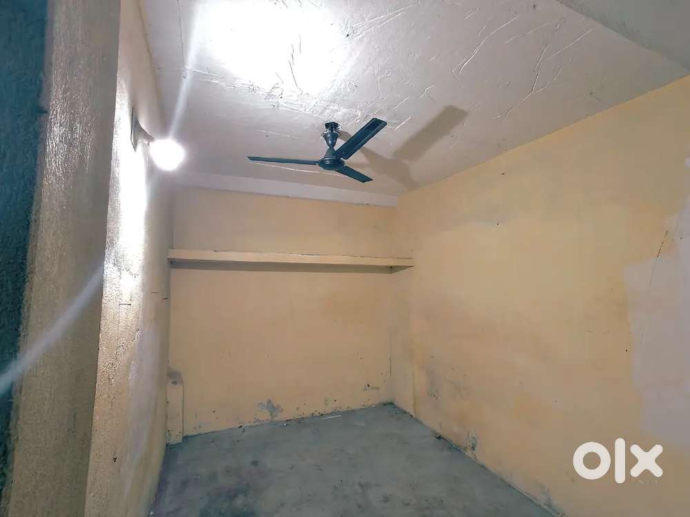 Roommate needed price 3000) Full independent no owner