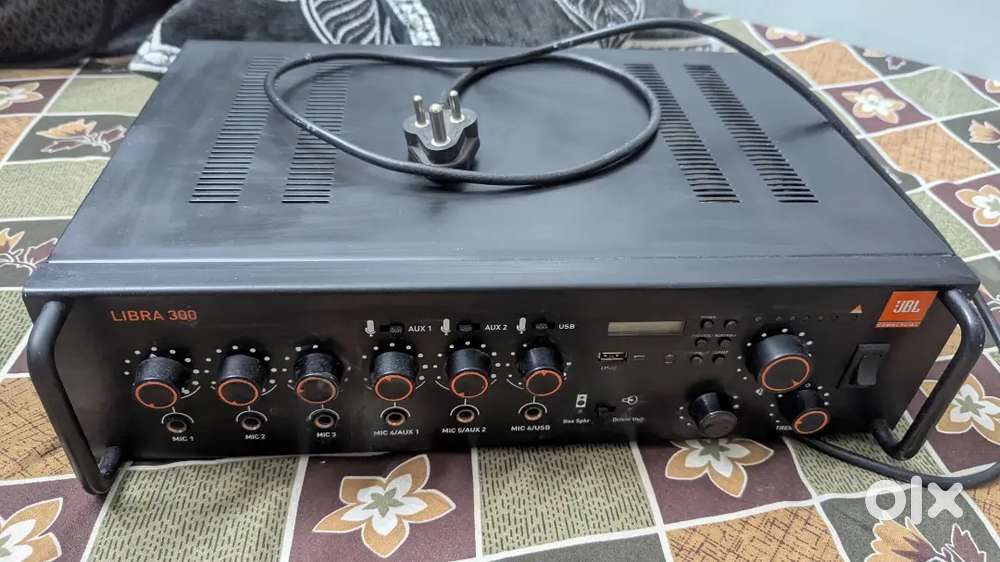 JBl Libra 300 Commercial Amplifier For Sale