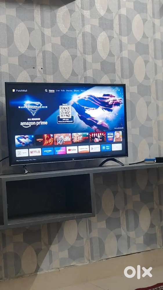MI 4c pro 32 inch smart TV