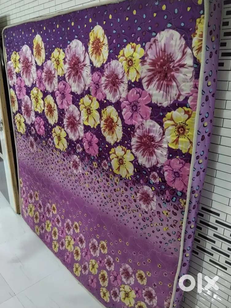 Double bed mattress