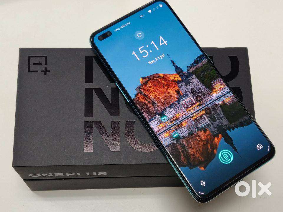 ONE PLUS NORD REFURBISHED ( 8 GB RAM AND 128 GB STORAGE )