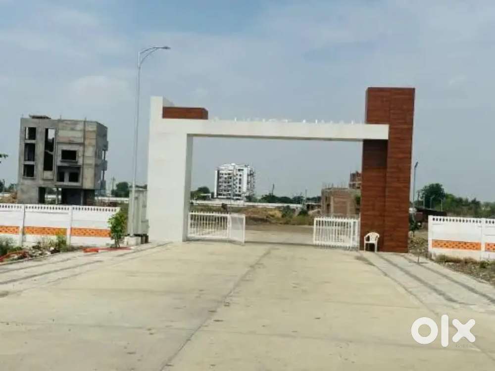 Besa Pipla Road Near Upcoming D-Mart