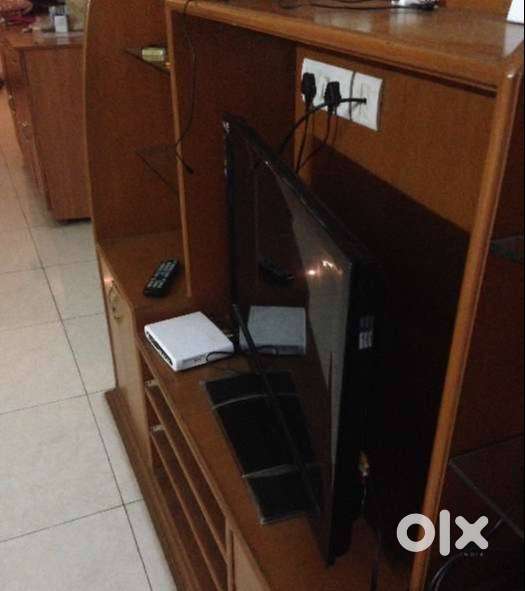 Few months LG California 32LED TV with Dual HDMI n USB Mint condition