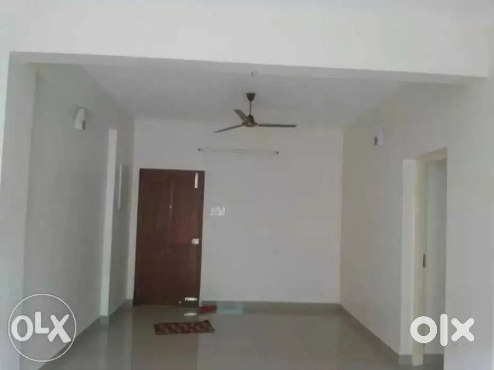Pettah 2Bhk Upstair House.. Male Bachelors Only..