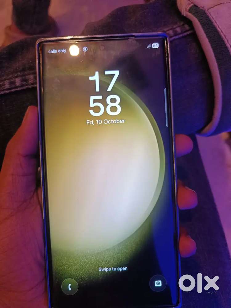 Samsung s23 ultra is on sale