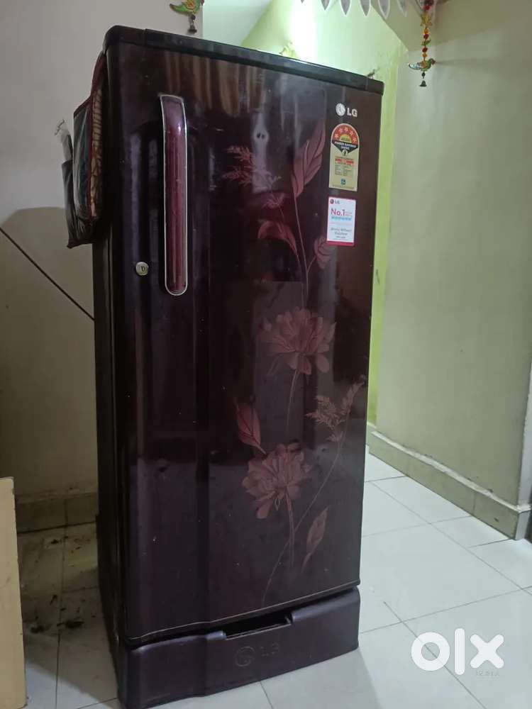 LG 190L 5 Star Refrigerator – Excellent Condition, Fully Functional