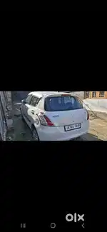 Maruti Suzuki Swift 2017 Petrol 82500 Km Driven