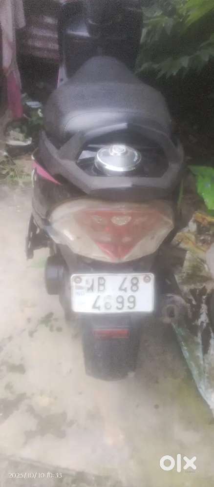 Tvs scooty 28000