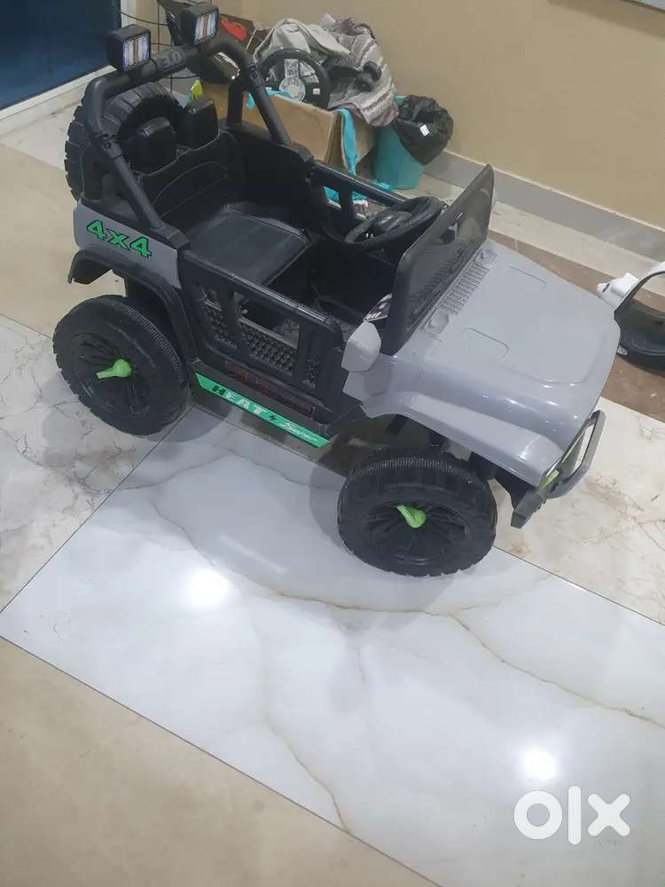 Kids jeep - self drive and with remote