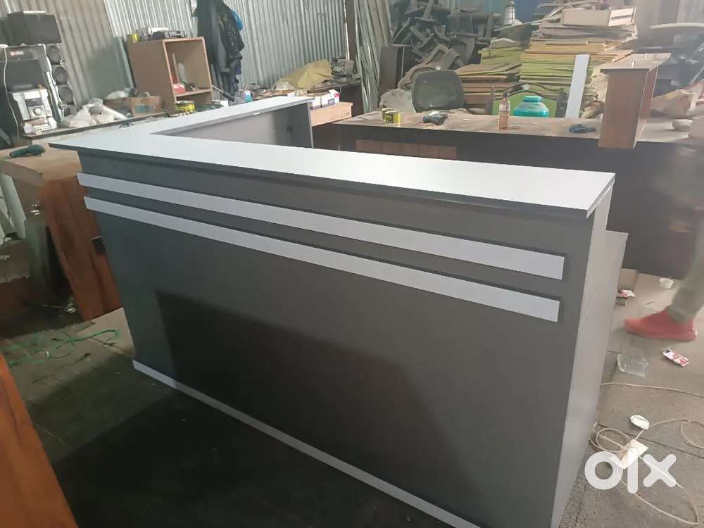 Brand new modren reception table at best price