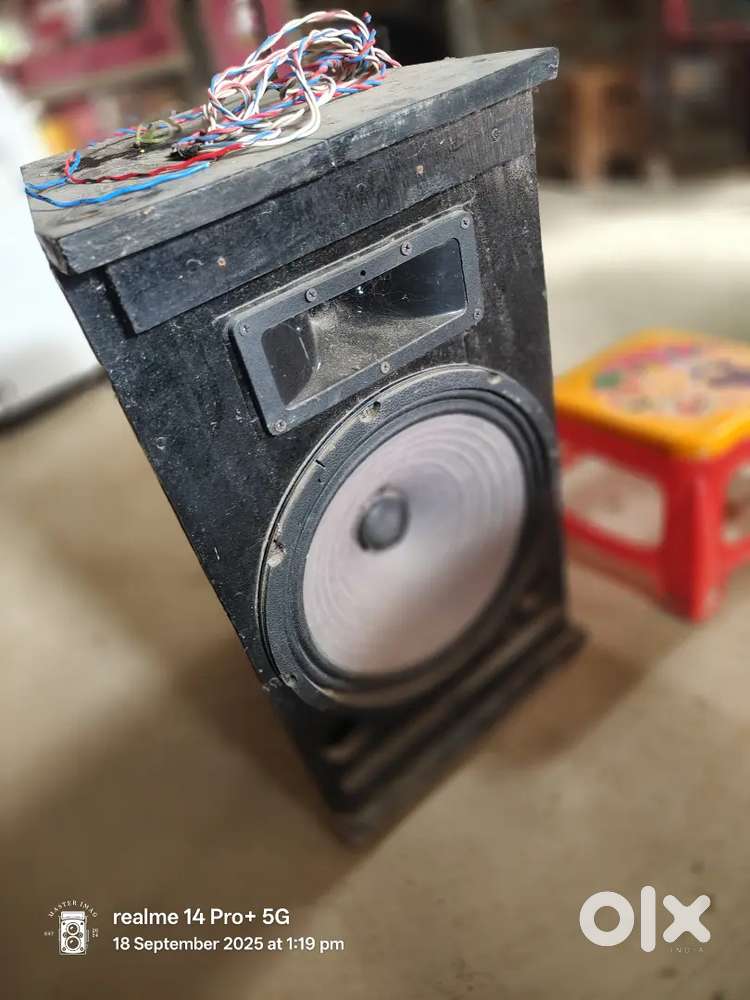 12 inch 250w speaker and  box