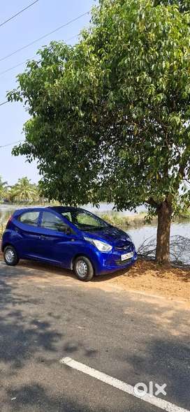 Hyundai EON 2017 Petrol Well Maintained