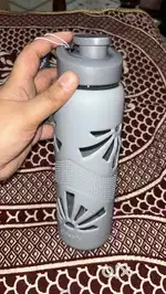 Glass bottle