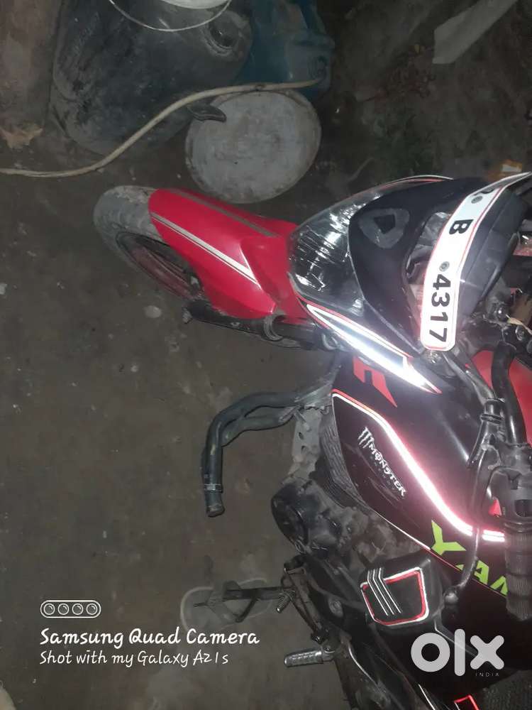 Okay condition hai bas new leni hai