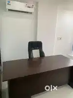 Required female  receptionist front office staff