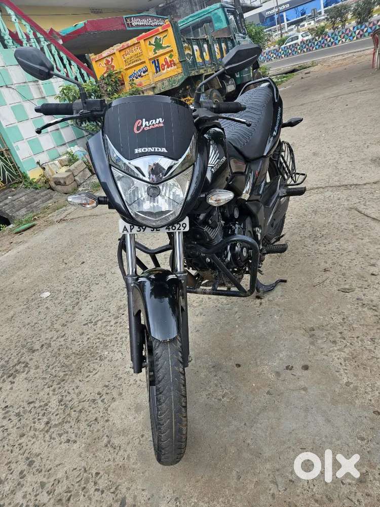 Honda unicorn 2021 model  good condition single hand used