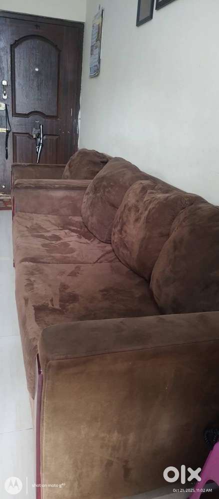 SOFT SPONGY BROWN DAMRO SOFA SET; 1 triple and 2 single seater
